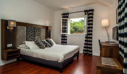 Hotel B Lodge