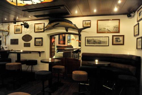 Hotel B Lodge