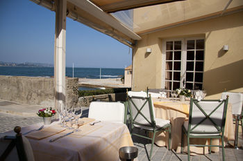 Hotel De La Ponche