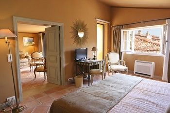Hotel De La Ponche
