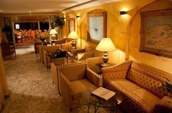 Hotel De La Ponche