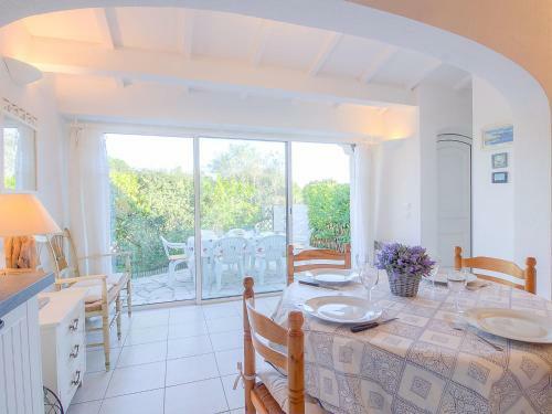 Holiday Home Les Parcs De Gassin IV Gassin