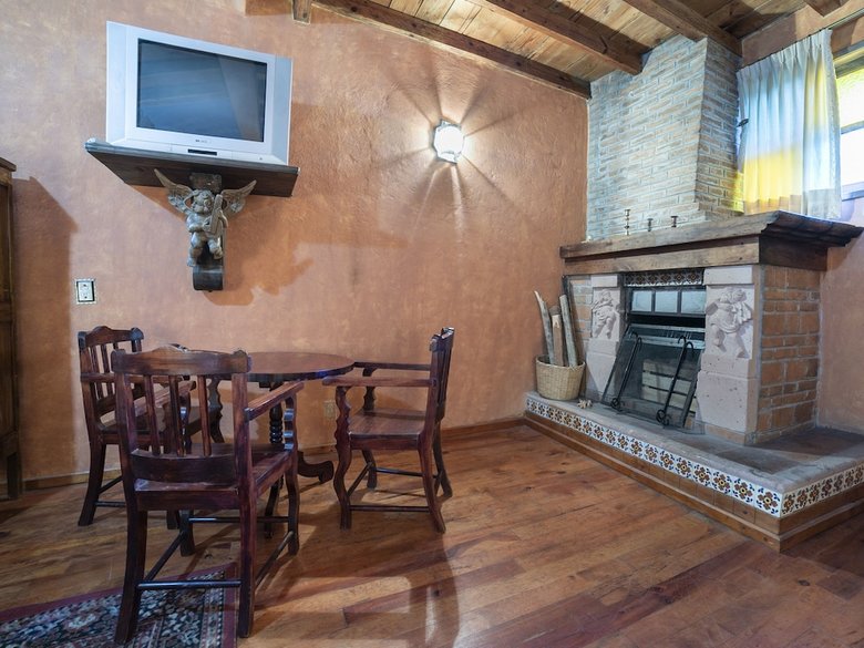 Hostal Hotel El Mineral