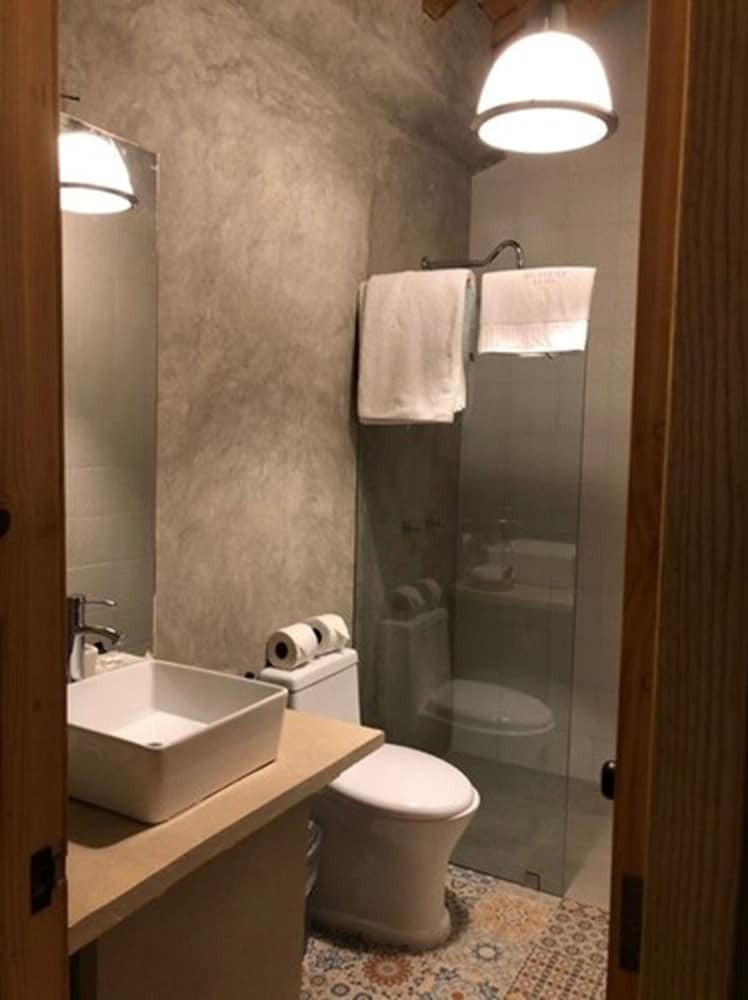Hotel Helverica