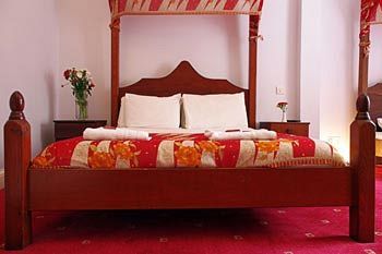 Hotel Islington Inn