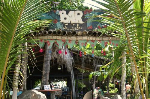 Hotel Bungalows Junto Al Rio
