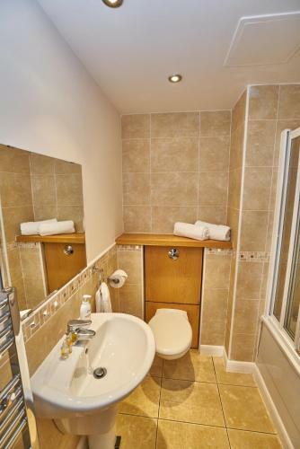 Edinburgh Pearl Apartments - Lochrin Place