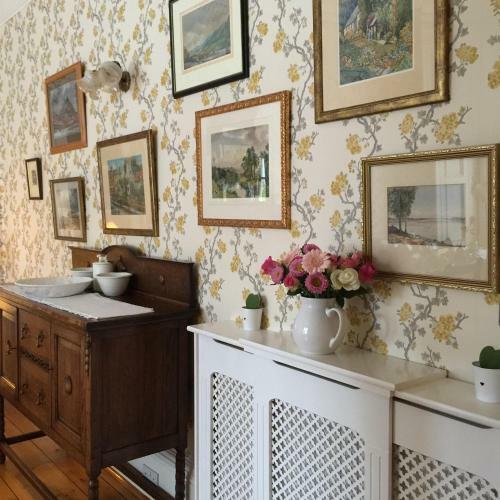 Hostal Gladstone House