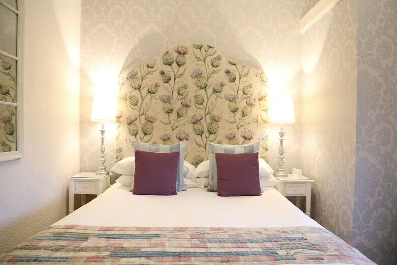 Hostal Barony House