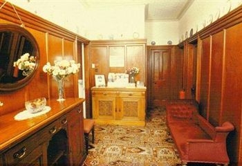 Hostal Murrayfield Park Guest House