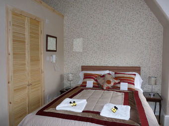Hostal Alba Hills Guest House