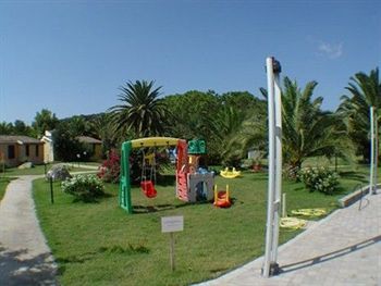 Hotel Green Village Resort