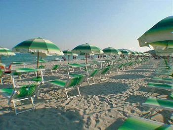 Hotel Green Village Resort