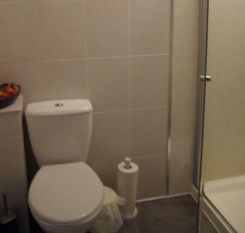 Hostal Valentine City Centre Guest House