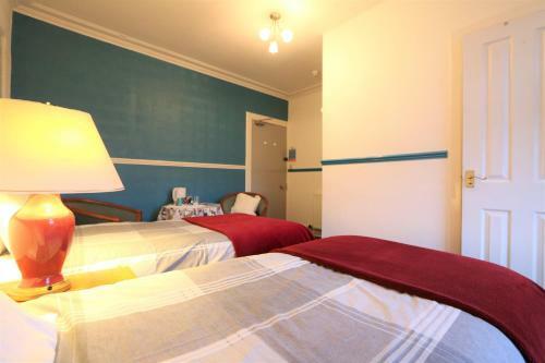 Hostal Valentine City Centre Guest House