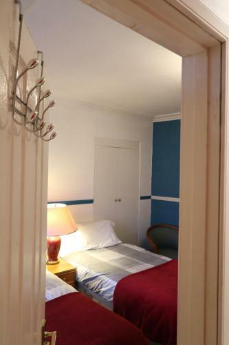 Hostal Valentine City Centre Guest House