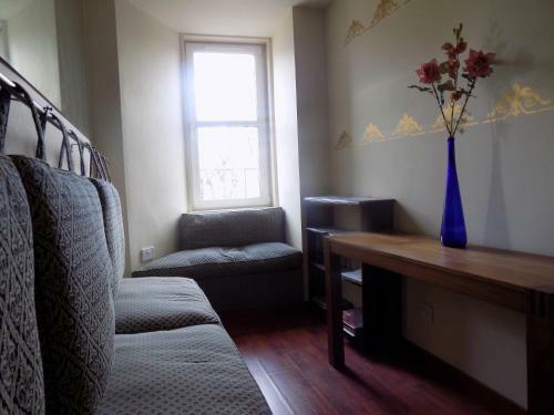 Hostal Gifford House