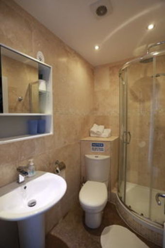 Bed & Breakfast Edinburgh Holiday Guest House