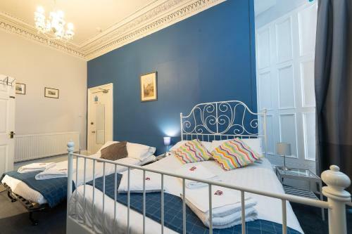 Hostal Edinburgh Caledonian Guesthouse
