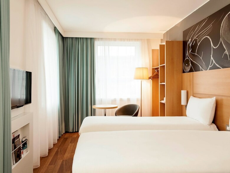 Hotel Ibis Edinburgh Centre South Bridge