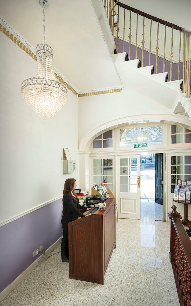 Ballantrae Hotel