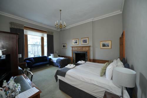 Bed & Breakfast No. 53 Frederick Street