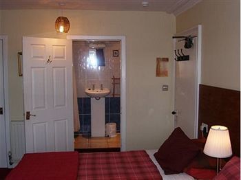 Bed & Breakfast Braveheart Guest House