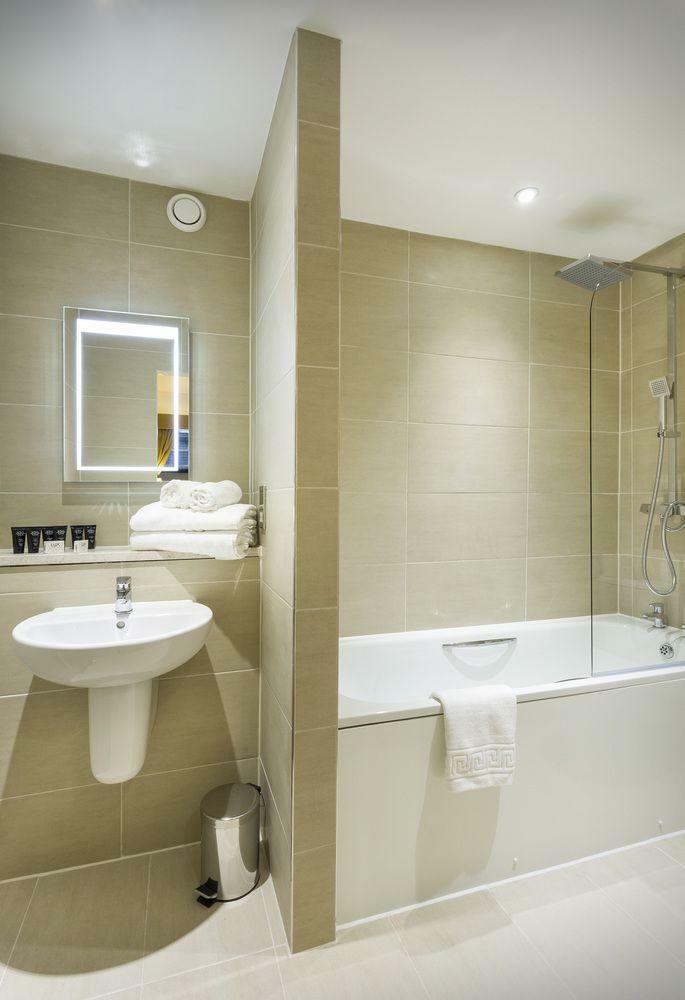 Albany Ballantrae Hotel