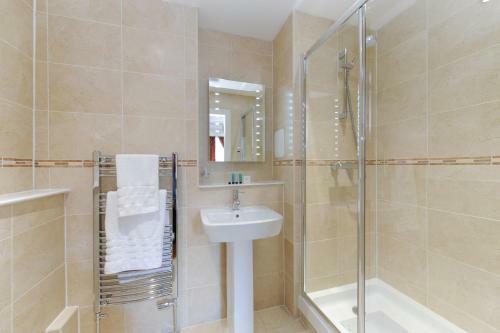 Apartamentos Edinburgh City Suites