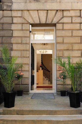 Apartamentos Edinburgh City Suites