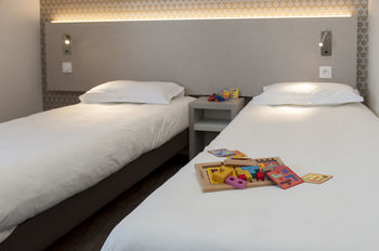 Brit Hotel Avignon Sud