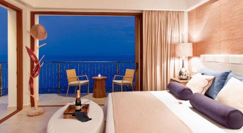 Hotel Almar Resort
