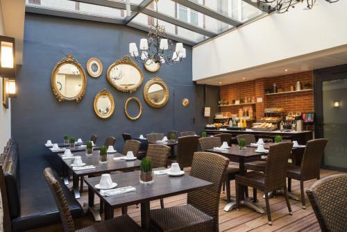 Hotel Voltaire Opera