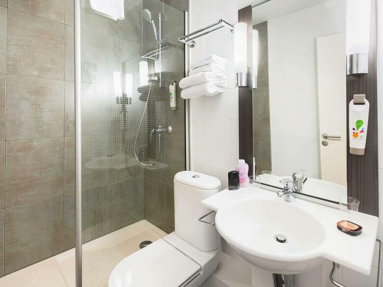 Hotel Ibis Styles Nantes Centre Place Graslin