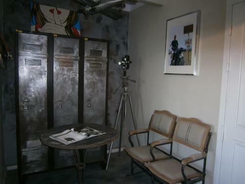 Vintage Apartment