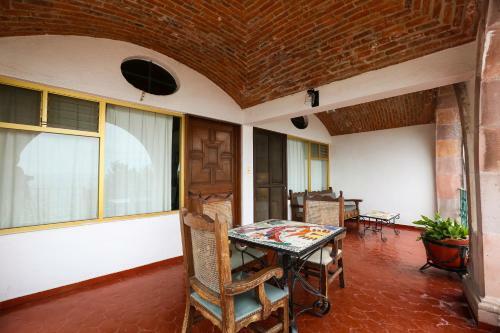Apartamentos Hotel Posada La Ermita