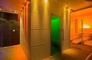 Hotel Perla - Swadeshi Hotels