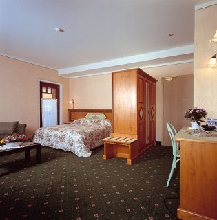 Hotel Ideal Snc
