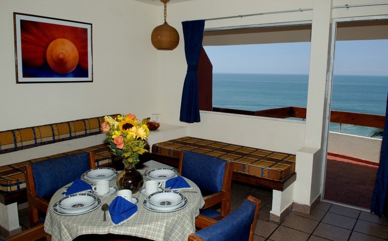 Hotel Suites Del Real