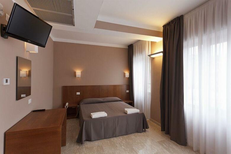 Oasi Village Hotel