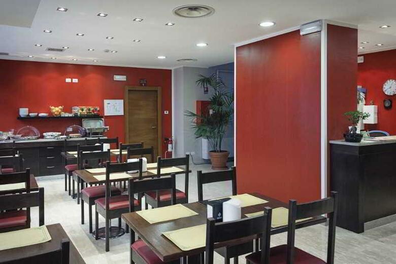 Oasi Village Hotel