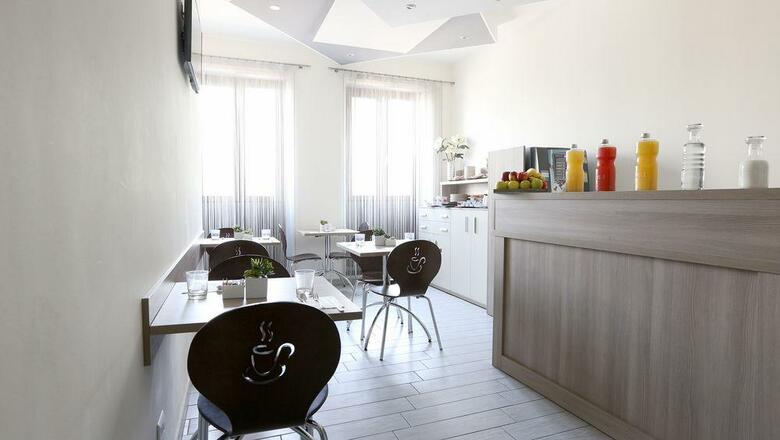 Esco Hotel