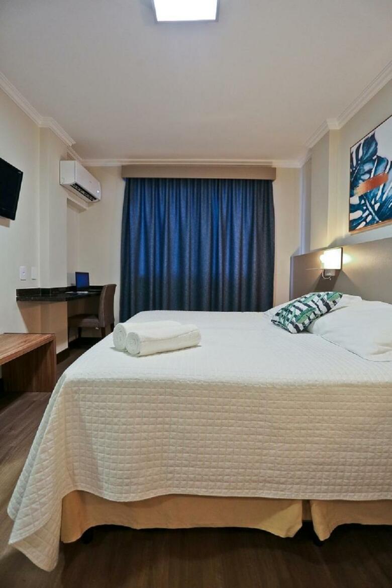 Sandri City Hotel