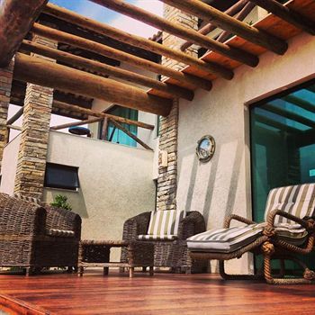 Pier Beach Hotel
