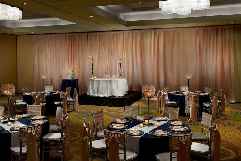 Hotel Doubletree By Hilton Orlando Airport