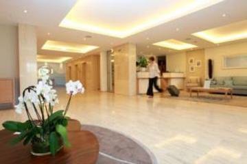 Hotel Staybridge Suites Cannes Centre By Ihg
