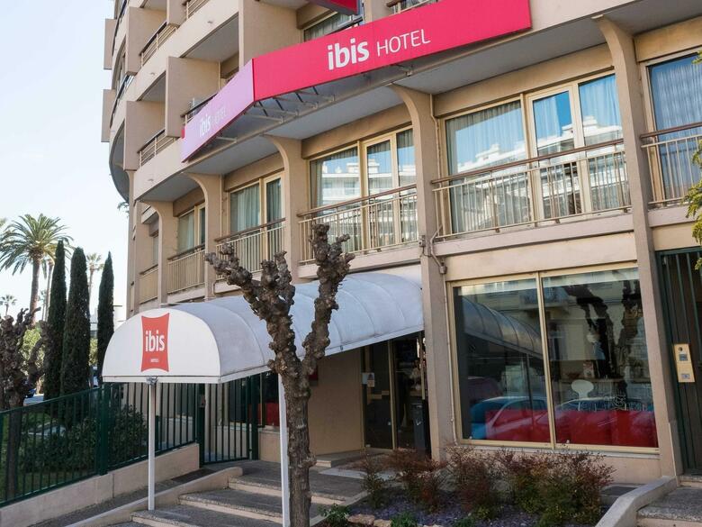 Hotel Ibis Cannes Plage La Bocca