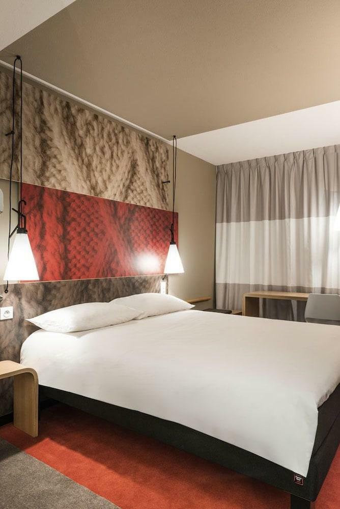 Hotel Ibis Cannes Plage La Bocca