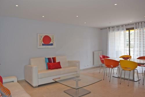 Apartamentos Cgf - Helvet Pop
