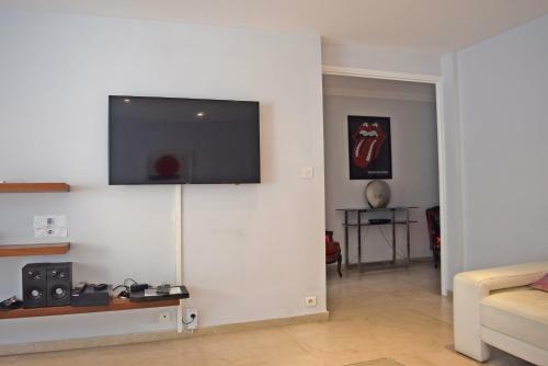 Apartamentos Cgf - Helvet Pop